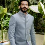 Sonam Kapoor Instagram – Happy happy Birthday to my very Handsome brother. I have an incredibly soft spot for you and can thus never say no to you. Love you so much Harsh. Have the best year, you deserve it . @harshvarrdhankapoor India