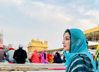 Sonia Mann Instagram - Waheguru 🙏 Golden Temple Amritsar Punjab India