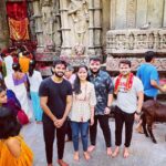 Sonu Gowda Instagram – This is how we celebrated navami day in Navaratri.. Happy Dasara wishing everyone a great year ahead🤗❤️🤗 Maa Kamakhya Devalaya