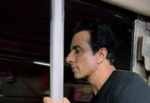 Sonu Sood Instagram - गाड़ी कितनी भी बड़ी ले लेना , रेल गाड़ी को कभी मत भूलना 😍 Travel mode 🚂