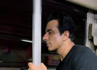 Sonu Sood Instagram - गाड़ी कितनी भी बड़ी ले लेना , रेल गाड़ी को कभी मत भूलना 😍 Travel mode 🚂