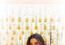 Sophie Choudry Instagram - Aaj Main Nachna is here to win your heart & make you dance this shaadi season!! Need your love for my first ever #1MinMusic 💕 #aajmainnachna #weddingsong #mehndi #trendingsong #sophiechoudry A huge thanku to this incredible team behind the song and video!! Creative director & Editor @adityabhansali_ Co director/EP @siddhant_singhvi @storytellers_management Choreographer @yasshkadamm Location @one8.commune @suved Composer/lyricist @manisha_ojha_ram Producer/Arranger @gosavimontu Rhythm arrangement @hanifaslam_official Recorded by @rhsharma504 Mixed and Mastered by @tosiefshaikh HMU @divyachablani15 @tinamukharjee Styled by @mohitrai with @shrey_vaishnav_ Look 1 Outfit @gopivaiddesigns Jewellery @curiocottagejewelry Look 2 Outfit @svacouture Jewellery @motifsbysurabhididwania Look 3 Outfit @itrhofficial Jewellery @karishma.joolry Art director @_eye.for.beauty_ Dancers styling @styled.by.urvi Special thanks to @aachho @dinky_nirh Dancers @chinmayee19 @__sakshi2204 @alyonaatalukdar_thedancer @ishasawant_ @aankitaguptaa Poster design @hslstudios (Samdish Sandhu)
