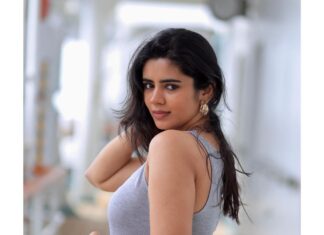 Soundariya Nanjundan Instagram - Words can’t bring me down✨ . 📸 - @bharath_bryant . . . . . . #soundariyananjundan #chennai #kannadiga #soundariya #actress #tamilcinema #model #performer #actor #fashioninspo #tamilnadu #bangalore #cinema #modellife #kollywood #soundarya #soundaryananjundan #modelling #fashion #actorslife #outfitoftheday #ootdfashion #reels #reelsinstagram #photo #photographer #camera #lifestyle #fashionblogger Sea Side