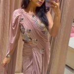 Soundariya Nanjundan Instagram – Pastel collections for this wedding season at @diademstore.in ✨
.
📍- Nungambakkam 
.
Been eye-ing the all new, fabulous collections from Diadem and HERE I AM! 💃🏻

I wanted collections to match my pastel vibe and I picked up a salwar, ready-to-wear saree, 2 lehengas. 🌸

Which one are you rooting for? Tell me in the comments below!
.
.
: 
.
.
.
.
.
.
#soundariyananjundan #chennai #kannadiga #soundariya #actress #tamilcinema #model #performer #actor #fashioninspo #tamilnadu #bangalore #cinema #modellife #kollywood #soundarya #soundaryananjundan #modelling #fashion #actorslife #outfitoftheday #ootdfashion Chennai, India