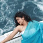 Soundariya Nanjundan Instagram - as calm as the sea...🌊 . . 📸- @bhoopalm_official Saree - @urban_closet_ethnic 📍- @cordeliacruises . . . . . . . . . . . . . . . . . . . #soundariyananjundan #chennai #kannadiga #soundariya #actress #tamilcinema #model #performer #actor #tamilnadu #bangalore #cinema #modellife #kollywood #soundarya #soundaryananjundan #modelling #actorslife