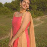 Soundariya Nanjundan Instagram - Let your light to shine ✨ #nomakeup #bareface . Shot on @nikonindiaofficial Jewelry- @gaanafashion Outfit- @tina_couture1607 📸- @bhoopalm_official . . . . . . . . . #soundariyananjundan #chennai #kannadiga #soundariya #actress #tamilcinema #model #performer #actor #tamilnadu #bangalore #cinema #modellife #kollywood #soundarya #soundaryananjundan #modelling #fashion #actorslife #outfitoftheday #ootdfashion #reels #reelsinstagram #photo #photographer #camera #lifestyle #fashionblogger Mahabalipuram, Tamil Nadu, India