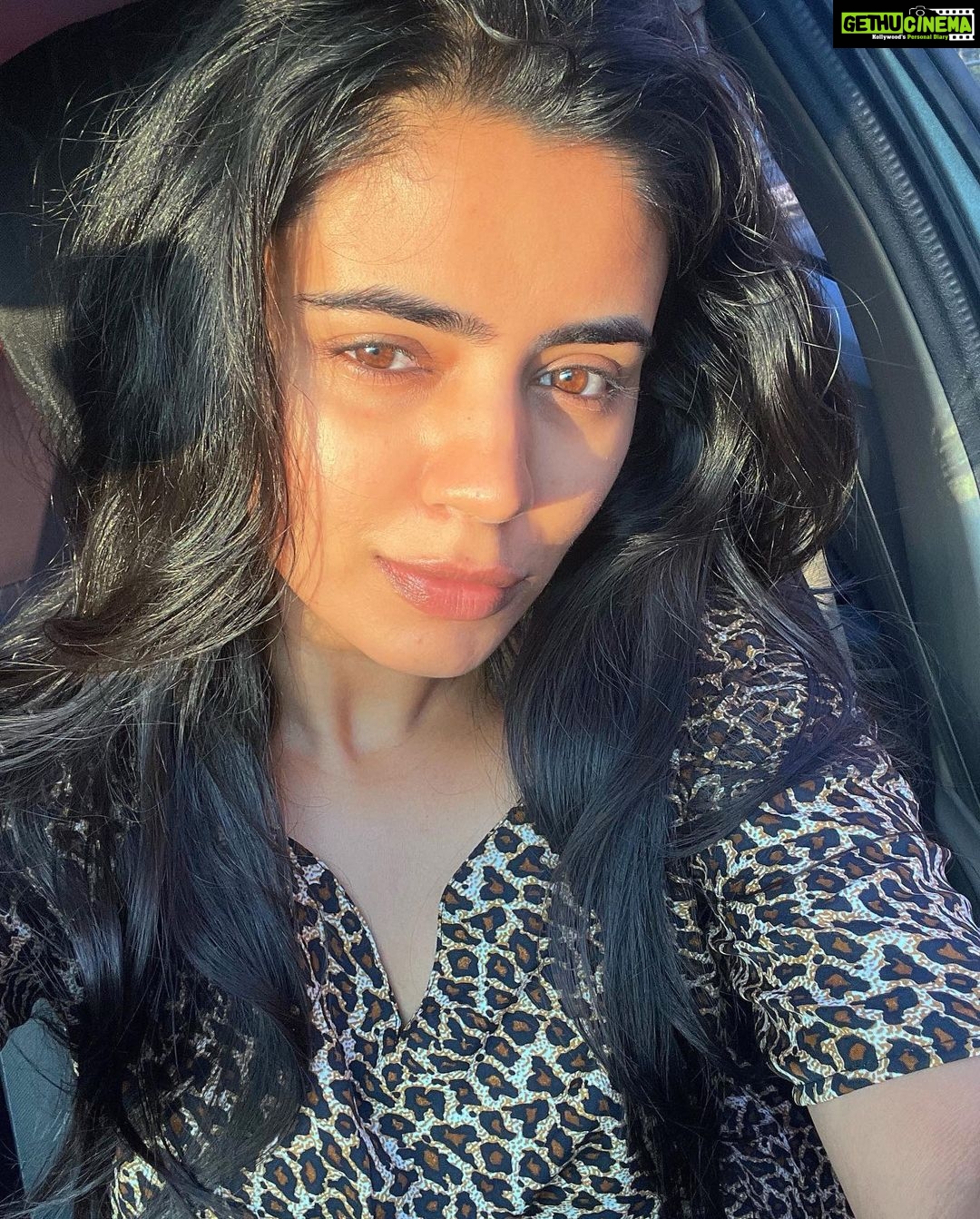 Soundariya Nanjundan Instagram - πππ€³π»π€ . #selfie . . . . . . . #soundariyananjundan #chennai #kannadiga #soundariya #actress #tamilcinema #model #performer #actor #fashioninspo #tamilnadu #bangalore #cinema #modellife #kollywood #soundarya #soundaryananjundan #modelling #fashion #actorslife #outfitoftheday #ootdfashion #reels #reelsinstagram #photo #photographer #camera #lifestyle #fashionblogger Tamilnadu,India