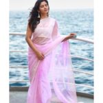 Soundariya Nanjundan Instagram - There’s nothing like standing at the edge of the ocean 🌊 . #sareelove 💗 Slaying in semi organza saree from - @studiovirupa 🌸 📍- @cordeliacruises 🛳 . 📸 - @bhoopalm_official ✨ #styledbyme 💁🏻‍♀️ . #cordeliacruises 🚢 . . . . . . . . #soundariyananjundan #soundariya #nanjundan #soundarya #soundaryananjundan Middle of The Sea