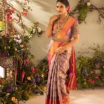 Soundariya Nanjundan Instagram - Elegance is not only what you're wearing. It is how you wear it. Who you are inside💜 . . Saree: @pachaiyappas_silks Designer Blouse- @yuti_designer_blouse Styling- @puraniii MUA: @makeupartistrybykavithasekar 📸- @balakumaran.19 Decor: @weddingchakra Jewellery: @challani_jewellery Chennai, India