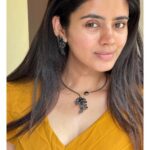 Soundariya Nanjundan Instagram - "Loving Myself At The Lowest " 🌸 #nomakeup . Jewellery- @d_moda__a . . We fail to realise how much we've learnt through our failures and experiences. In Times like this , the most important thing is for us to remember to not judge our worth and be kind to ourselves ♥️. . . . . #soundariyananjundan #soundariya #nanjundan #soundarya #soundaryananjundan Home Sweet Home
