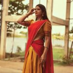 Soundariya Nanjundan Instagram - மேகமே ⛅️🍂. . Outfit beautifully Designed By - @bhuvis_the_fashion_atelier 📸 - @navneethbalachanderan Styling- @indu_ig H&M- @kowshi_mua Location- @zonebythepark_chennai . . . . . #soundariyananjundan #soundariya #nanjundan #soundarya #soundaryananjundan Zone by The Park - Chennai