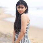 Soundariya Nanjundan Instagram - Getting my daily dose of Vitamin Sea 🌊☀️ . #beach #beachphotography . #soundariyananjundan #soundariya #nanjundan #soundarya #soundaryananjundan Mahabalipuram, Tamil Nadu, India