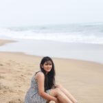 Soundariya Nanjundan Instagram - SKY ABOVE, SAND BELOW, PEACE WITHIN 🌊⛅️ . #beach 🏝 #beachvibes 📸- @bhoopalm_official . . #soundariyananjundan #soundariya #nanjundan #soundarya #soundaryananjundan Mahabalipuram, Tamil Nadu, India