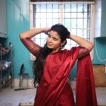 Soundariya Nanjundan Instagram - Perhaps the light is best in your kitchen in the morning 😉☀️ #sareelove #indianwear . Blouse Stitched & Designed By ♥️- @yash_unique05 Saree🌸- @purplestudio.in On Camera 📸 - @bhoopalm_official 🌟 . #soundariyananjundan #soundariya #nanjundan #soundarya #soundaryananjundan Home Sweet Home