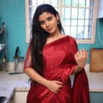 Soundariya Nanjundan Instagram - Perhaps the light is best in your kitchen in the morning 😉☀️ #sareelove #indianwear . Blouse Stitched & Designed By ♥️- @yash_unique05 Saree🌸- @purplestudio.in On Camera 📸 - @bhoopalm_official 🌟 . #soundariyananjundan #soundariya #nanjundan #soundarya #soundaryananjundan Home Sweet Home