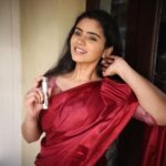 Soundariya Nanjundan Instagram – Any perfume Lovers ? Having My Little Moments ❣️With Customised Perfumes From @scent_vogue #perfume #perfumelover 
.
One-Stop Shop for all your perfume Needs. Gift Your Loved Ones with personalised perfumes ❤️ 
.
Perfume Fragrance: 
🌸Calvin Klein one shock for her
🌸Davidoff echo
🌸Burberry her eau de parfum
.
#soundariyananjundan #soundariya #nanjundan #soundarya #soundaryananjundan Perfume World