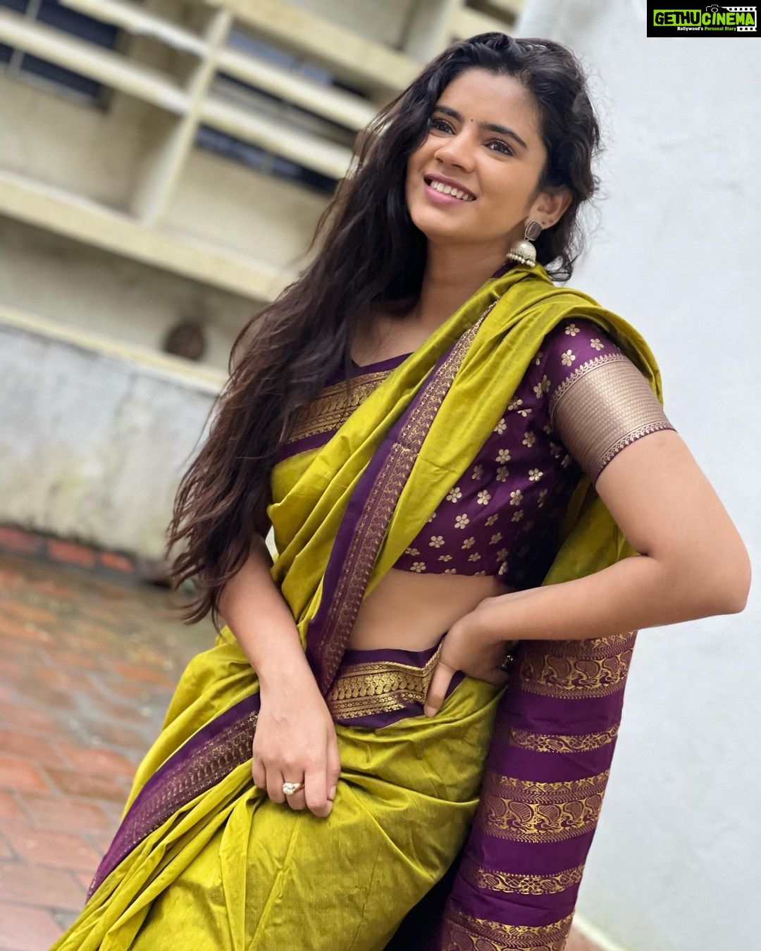 Actress Soundariya Nanjundan HD Photos and Wallpapers December 2021 ...