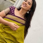 Soundariya Nanjundan Instagram – If you are always trying to be normal, you will never know how amazing you can be 🍃
.
Saree – @houseofmiani
Blouse- @amordesigns_sinthiyaanand
Earring – @muthucharam_2018
.
#sareelove #indianattire
.
#soundariyananjundan #soundariya #nanjundan #soundarya #soundaryananjundan Nungambakkam Chennai