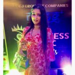 Soundariya Nanjundan Instagram - It is a positive moment for me 🥲Thank you for selecting me to receive the Model Of The Year Award 🏆 @lathanaidueventorganizer @rangeventschennai It’s my honor to be chosen for this award 🙏 Thank you so much for the recognition☺️ . I Need to appreciate you all for following me on social networking media. Much love for showering so much love to me 💋 . Keep supporting ♥️ . I am deeply pleased and honored to receive this award from @drjradhakrishnan thank you for your kind words sir 🙏🌸 . Wearing Prettiest Outfit From - @mavishstudiochennai Neck chain- @viez.in . #soundariyananjundan #soundariya #nanjundan #soundarya #soundaryananjundan Hablis Hotel