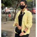 Soundariya Nanjundan Instagram - I find a lot of inspiration in street style . #streetstyle #shotoniphone . #soundariyananjundan #soundariya #nanjundan #soundarya #soundaryananjundan Chennai, India