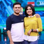 Sreevidya Nair Instagram - This is what happens when we always try to do a decent pose 😂 📷 @jinishphotogenic 💄 @arun_uthradam
