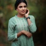 Sreevidya Nair Instagram - 🌸🌸 📷 @jinishphotogenic 💄 @arun_uthradam
