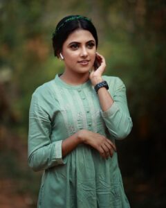 Sreevidya Nair Instagram - 🌸🌸

📷 @jinishphotogenic 
💄 @arun_uthradam