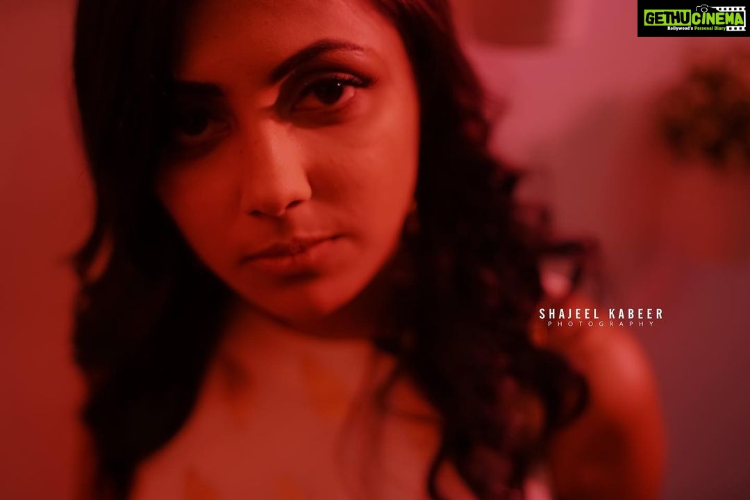Sreevidya Nair Instagram - 📷 @shajeel_kabeer_photography 👗 @zach_design_studio 💄 @vikramanvijitha