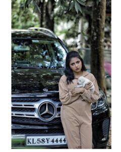 Sreevidya Nair Instagram - Photography : @arif_ak_photography 
Costumes : @ubh_inventor_of__fashion 
Styling : @jinzy__george 
Makup: @aswathivipul 
Hair : @_arya_jithins_makeover 
Retouch : @anoopanil 
Location : @parakkatnatureresortmunnar