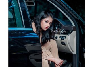 Sreevidya Nair Instagram - Photography : @arif_ak_photography Costumes : @ubh_inventor_of__fashion Styling : @jinzy__george Makup: @aswathivipul Hair : @_arya_jithins_makeover Retouch : @__anoop_anil__ Location : @parakkarnarureresorts