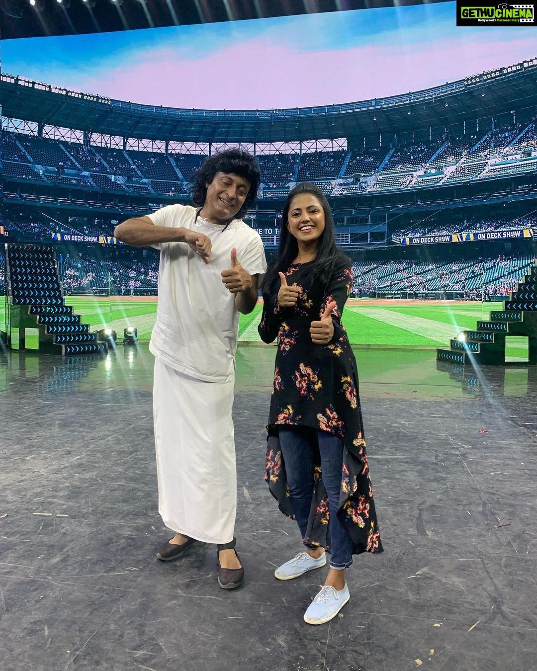 Sreevidya Nair - 60.1K Likes - #Bobby_Chemmannur
നെയ്യാറ്റിൻകരയിൽ ദമ്പതികൾ തീ കൊളുത്തി മരിച്ചതു ബന്ധപ്പെട്ട തർക്കഭൂമിയും വീടും ഉടമയ്ക്ക് വില കൊടുത്ത് ബോബി ചെമ്മണ്ണൂർ വാങ്ങി. ഇന്ന് രാവിലെ എഗ്രിമെൻ്റ് എഴുതിക്കഴിഞ്ഞു. ഇന്ന് വൈകുന്നേരം 5.30ന് ദമ്പതികൾ മരിച്ച വീട്ടിൽ വച്ച് ബോബി ചെമ്മണ്ണൂർ എഗ്രിമെൻ്റ് ദമ്പതികളുടെ മക്കൾക്ക് കൈമാറും. വീട് ഉടൻ പുതുക്കിപ്പണിയും. അതു വരെ കുട്ടികളുടെ പൂർണ സംരക്ഷണവും ബോബി ഏറ്റെടുക്കും. Salute