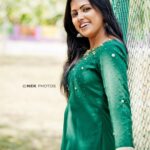 Sreevidya Nair Instagram - A gentle word, a kind look, a good-natured smile can work wonders and accomplish miracles 😌😌 📷 @neeleshek 👗 @laagire