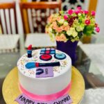 Sreevidya Nair Instagram - ജീവിതത്തിൽ ആദ്യമായിട്ടാണ് പിറന്നാള് ദിവസം ഇത്ര അധികം 🍰 കട്ട് ചെയ്യുന്നത് 😍😍 വീട്ടിലേക്ക് വന്ന എല്ലാർക്കും സമ്മാനങ്ങൾ തന്നവർക് .. messeges അയച്ചവർക് ഒരുപാട് നന്ദി 😍😍😍 Kasaragod, Kerala, India