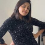 Sreevidya Nair Instagram - Howz my new look with IBA COSMETICS , try yours now @ibacosmetics 🥰🤩 Use my coupon code (SREEVIDYA20) to get extra 20% OFF on iba website I truly believe that what makes us beautiful must also be beautiful! @ibacosmetics believes in Clean Beauty! They are India’s First Halal Certified as well as Peta Certified Cruelty Free & Vegan beauty brand. Iba is totally free from all nasty ingredients such as animal fats, parabens, alcohol and sulfates. I am in love with their makeup range and so will you. #ibacosmetics #cleanbeauty #iba #crueltyfreemakeup #veganmakeup #petacertified #halalcosmetics #makeuplover #monsoonmakeup