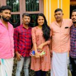 Sreevidya Nair Instagram - ജീവിതത്തിൽ ആദ്യമായിട്ടാണ് പിറന്നാള് ദിവസം ഇത്ര അധികം 🍰 കട്ട് ചെയ്യുന്നത് 😍😍 വീട്ടിലേക്ക് വന്ന എല്ലാർക്കും സമ്മാനങ്ങൾ തന്നവർക് .. messeges അയച്ചവർക് ഒരുപാട് നന്ദി 😍😍😍 Kasaragod, Kerala, India