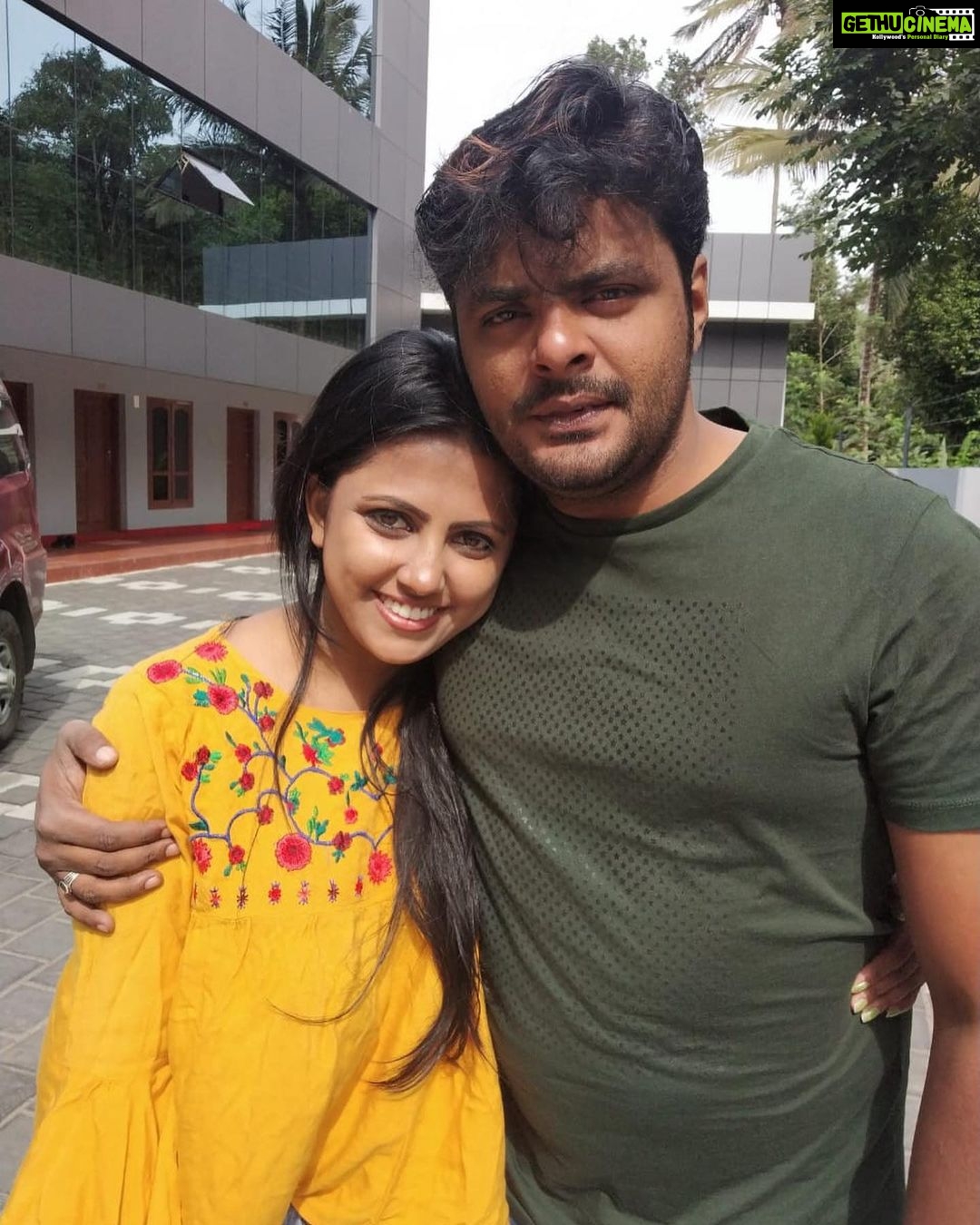 Sreevidya Nair Instagram - Birthday wishes from my bottom of heart dear chanthukka @mqsalmaan thank you for being a big brother/ great supporter/most annoying person nd best friend.. 😍😍 may god gift uh wisdom, peace nd happiness ☺️☺️☺️