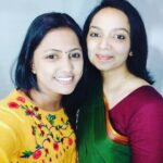 Sreevidya Nair Instagram - So schedule wind-up.... Very happy to work with uh samvrutha chechi... @samvritha_sunil Mahe, India