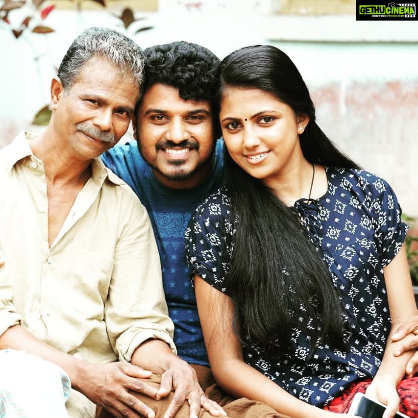 Sreevidya Nair Instagram - Oru pazaya bomb kadha realing from tomorrow..##directors shafi##orupazhayabombkadha #bibibgeorge##vishnuunnikrishnan ##prayagamartin ##