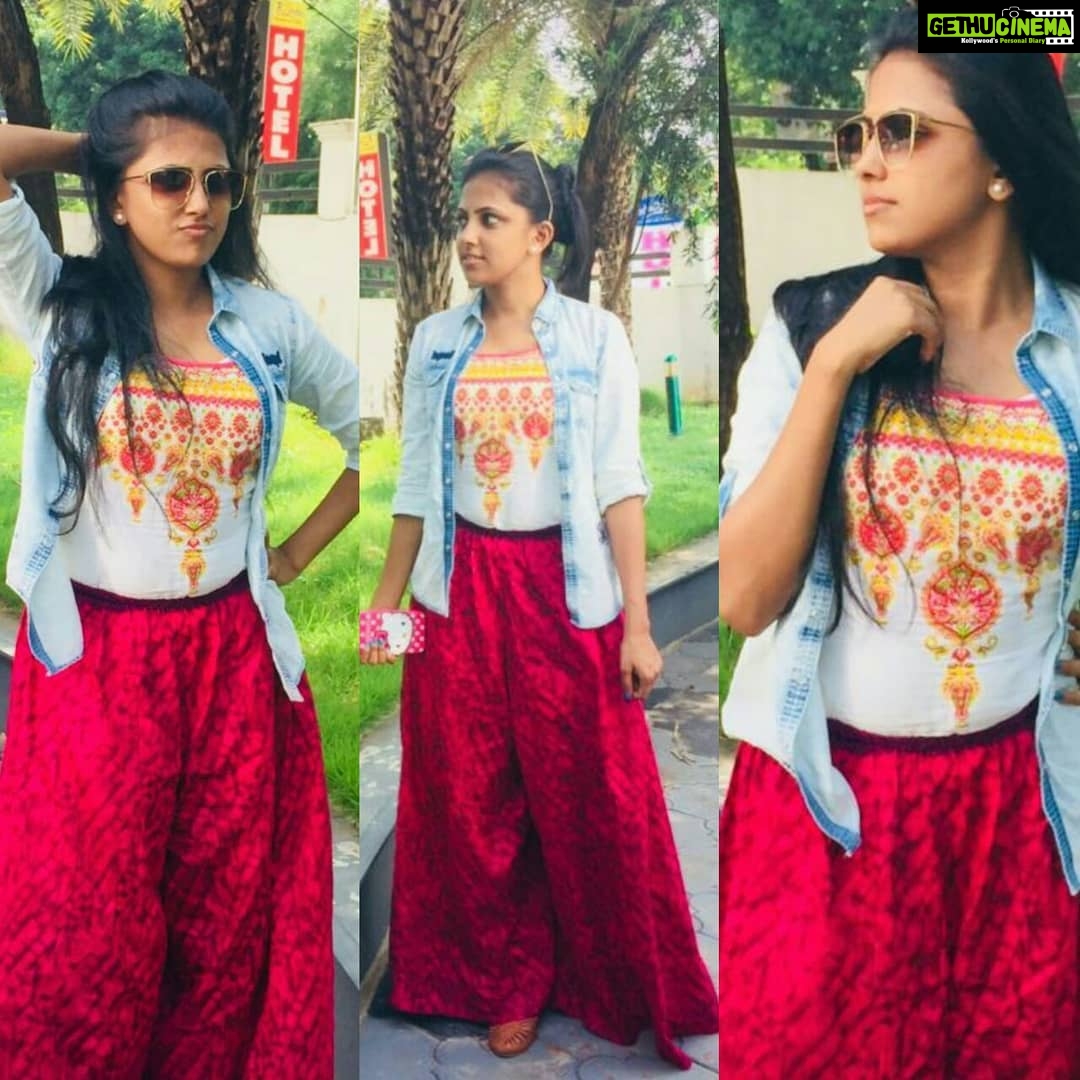 Sreevidya Nair Instagram - You wil be more comfortable while designing your own costume for a special lunch ... Taj Gateway Hotel Ernakulam