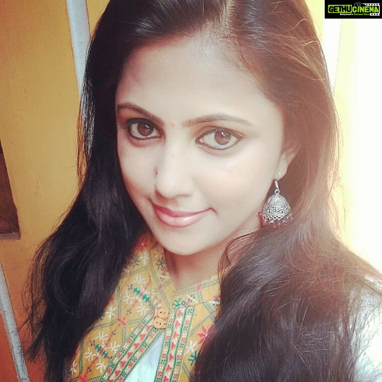 Sreevidya Nair Instagram - Someone love this pics lot.....😍😍😍