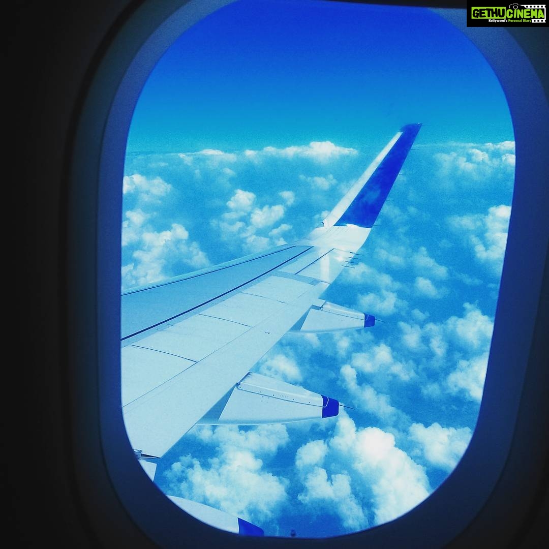 Sreevidya Nair Instagram - A window clik.... ✈📷....