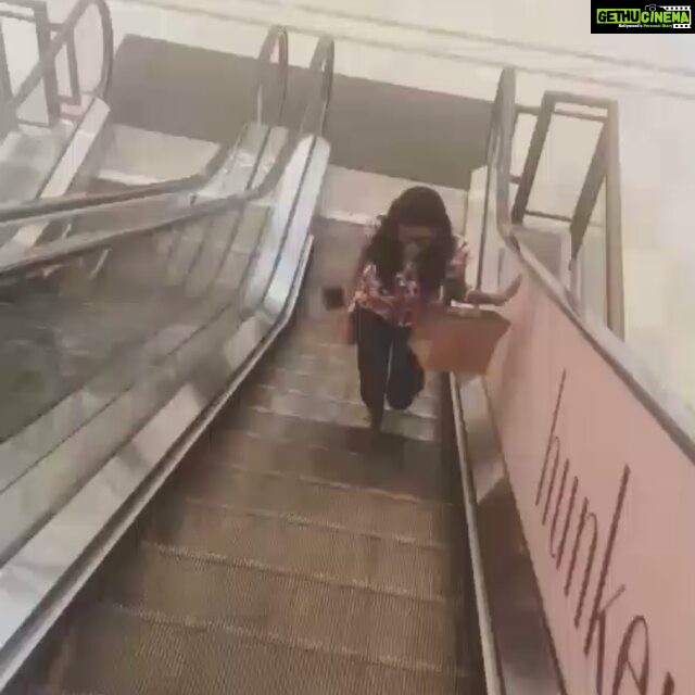 Sreevidya Nair Instagram - F u hv an idiot frnd circle u wil bcm an idiot too.. DLF Emporio