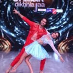 Sriti Jha Instagram – फुलपखुरी with @mr.tarunraj 

#jhalakdikhlajaa10