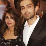 Sriti Jha Instagram – I don’t think I absolutely adore anyone like I adore you. Tu janta bhi nahi hai tu kitna zaruri hai
Woh dost bohot zaruri hote hain jinke saath aap pade reh sakte hain.
I love you so much ek din skull crush kar dungi tera
Happy birthday momo! @arjitaneja