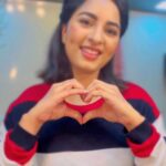 Srushti Dange Instagram - ✌🏻✌🏻♥️✌🏻♥️ #reel #reels #reelsinstagram #reelsvideo #reelkarofeelkaro #reelitfeelit #reelsindia #reelvideo #reelinstagram #reelit #reelitfeelit❤️❤️ #reelviral #srushtidange #reelsinsta #reeloftheday #reelfeelit