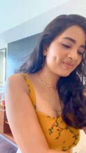 Srushti Dange Instagram - When you think you’re good at flirting but nah🙃 nah 🤦🏻‍♀️ #reel #reels #reelsinstagram #reelsvideo #reelitfeelit #reelkarofeelkaro #srushtidange #reelvideo #reelinstagram #reelit #reelindia #reelsindia #reelitfeelit❤️❤️ #reelsviral #reelsinsta #reeloftheday #stopflirting #stopflirtingwithme