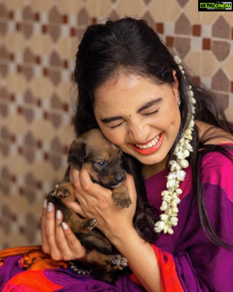 Srushti Dange Instagram - Sru X puppy 🐶 Cutest thing ever 💯