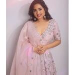Srushti Dange Instagram – Hello November 🍂✨

MUA by @agenerous_glam_ 
Styled by @simarvinodh @slayofficialstudio 
Photographer by @rahuldev1177