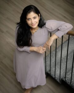 Sshivada Instagram - Me, myself and I...😊😁🥰

📸  @georgee_mraju
@jibinphotography_
Outfit : @nairaonline
Jwellery :@adorebypriyanka

#beyourself #loveyourself #liveyourlife #loveyourlife