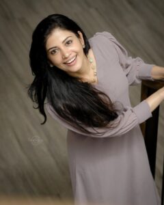 Sshivada Instagram - Me, myself and I...😊😁🥰

📸  @georgee_mraju
@jibinphotography_
Outfit : @nairaonline
Jwellery :@adorebypriyanka

#beyourself #loveyourself #liveyourlife #loveyourlife